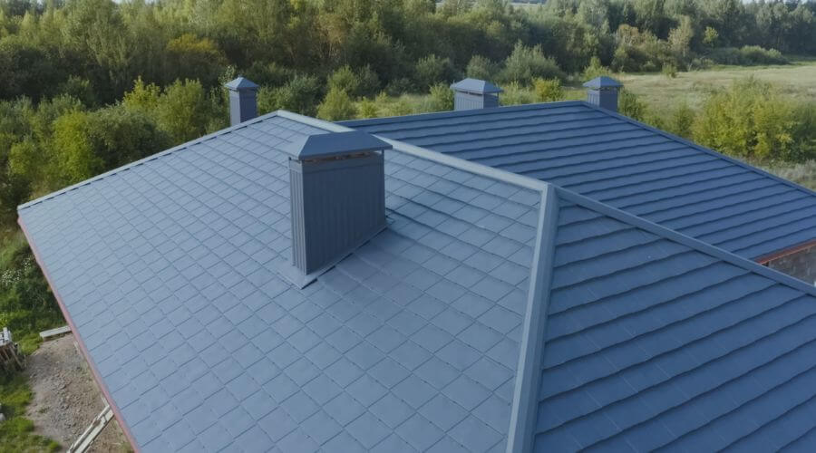 Professional metal roof installation in Oak City, UT